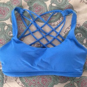 Like New Lululemon Free to Be bra. Size 6